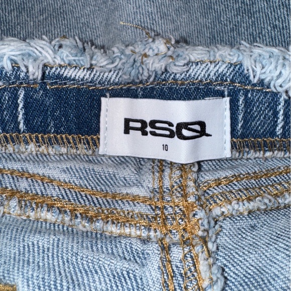 RSQ Girls Low rise flare Jeans Size 10 Light Wash. - Picture 2 of 3